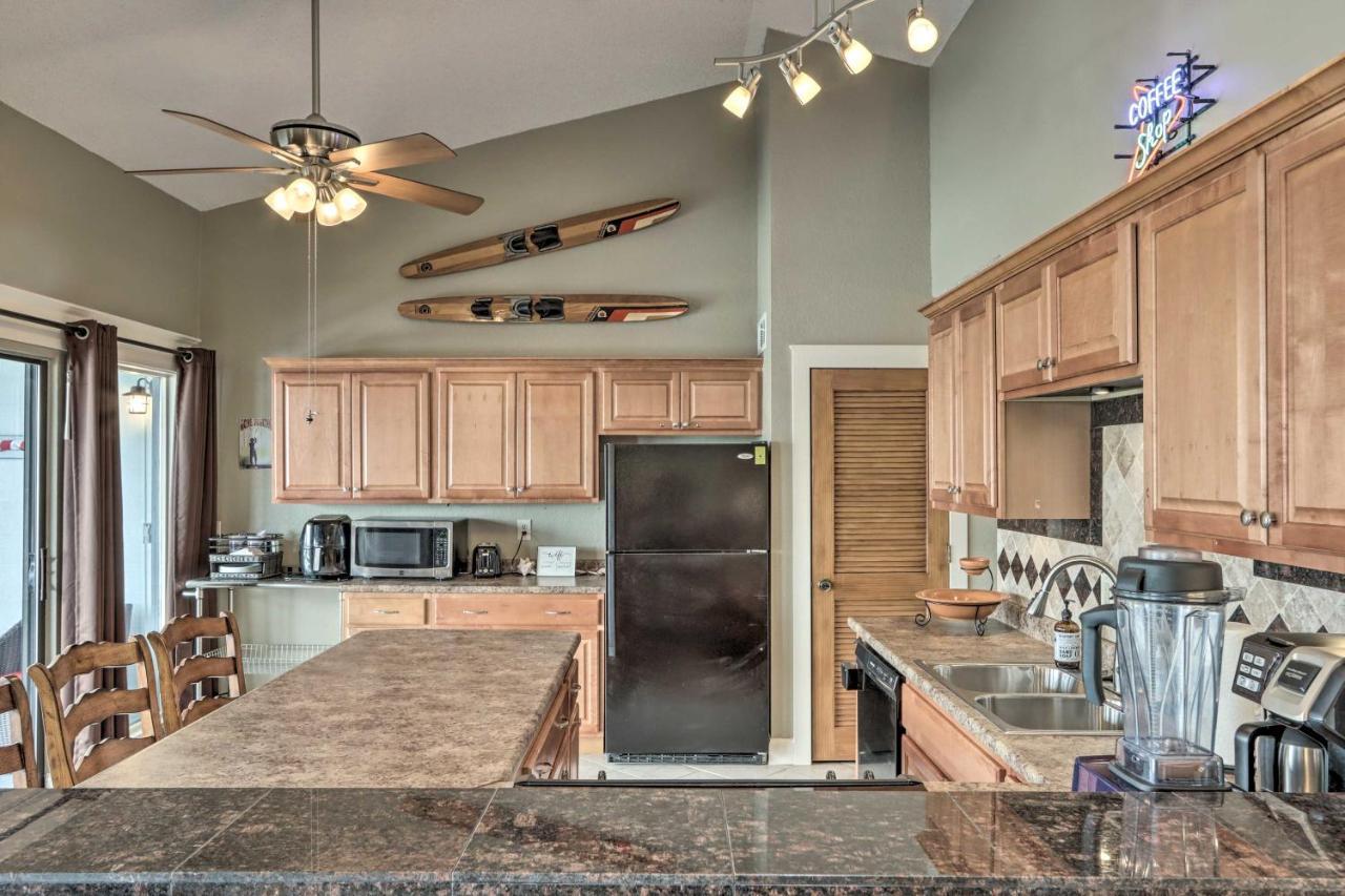 Osage Beach Condo With Lake Of The Ozarks Views Kültér fotó